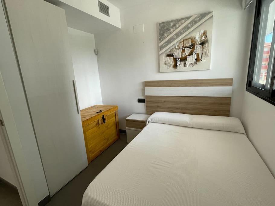 Moderno Disfrutar Con La Familia Con Parking Y Piscina